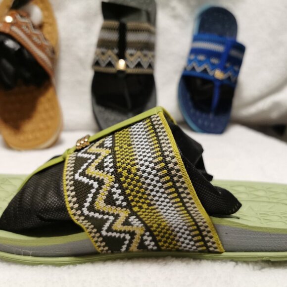 Women's Flat Slide Sandals - Comfy Classy Slip on Cute Dressy Flat Summer Shoes. - Picture 8 of 11